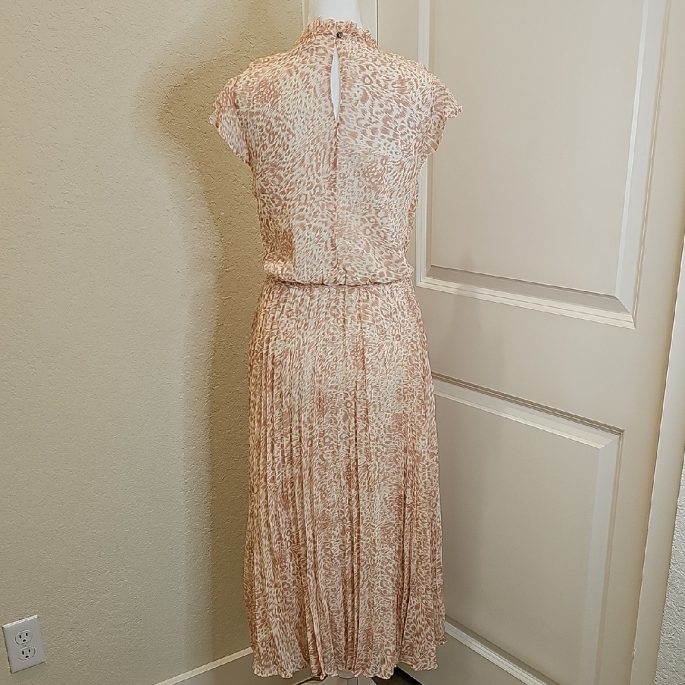 Oasis Peach Cream Patterned Flutter Sleeve Pleated Skirt Midi Spring Dress Sz 12 - Picture 6 of 9
